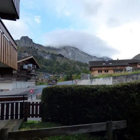 Apartment Skis Aux Pieds, Cosy 2 Pieces, Terrasse Sud/est, 1er Etage, Ideal Pour 4 Personnes - Fr-1-458-131 *