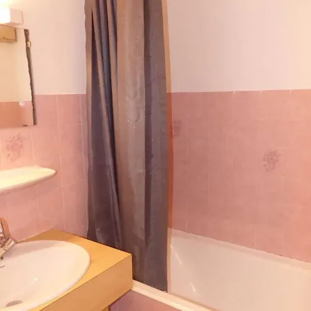 Skis Aux Pieds, Cosy 2 Pieces, Terrasse Sud/est, 1er Etage, Ideal Pour 4 Personnes - Fr-1-458-131 * Le Grand-Bornand