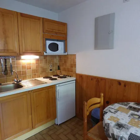 Apartment Skis Aux Pieds, Cosy 2 Pieces, Terrasse Sud/est, 1er Etage, Ideal Pour 4 Personnes - Fr-1-458-131